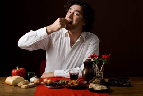 Begini Cara Sehat Menyantap Menu Lebaran