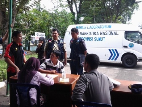 Sopir Bus di Medan Dites Urine, 1 Positif Narkoba
