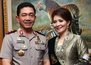 Kapolda Metro Irjen Putut Isi Ramadan dengan Tarawih Bareng Keluarga