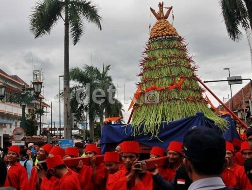 Lebaran Sakral dan Meriah di Yogyakarta, Grebeg Syawal