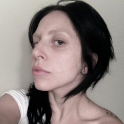 Lady Gaga Bercerita Tentang Single Terbarunya Applause