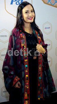 Istri Baim itu mengatakan, ia melakukan hal tersebut sejak kecil. Desi/detikHOT.