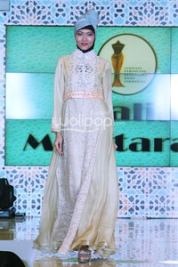 Jakarta - Indonesia. Malik Moestaram Ramadhan Runway 2014 at Grand Atrium Kota Kasablanka. 27 Juli 2013. Jakarta. [Foto: Mohammad Abduh/Wolipop]