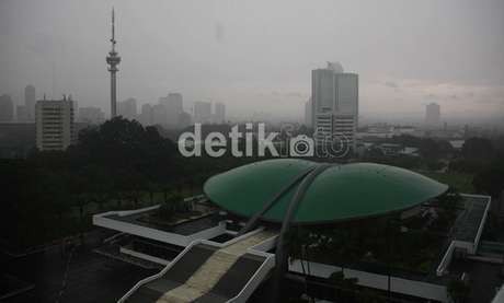 Pimpinan DPR Buka Puasa Bersama 1000 Anak Yatim di Gedung DPR