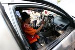 Calon Pemudik Ramai-ramai Servis Mobil