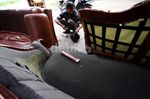 Jelang Lebaran Omset Reparasi Sofa Meningkat