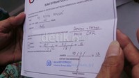 Surat keterangan istirahat Niki (RS Medika Permata Hijau) yang mengharuskan Nikita istirahat sampai tanggal (7/8/2013).