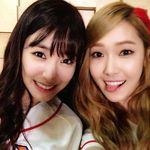 Keceriaan SNSD Rayakan Ultah Tiffany