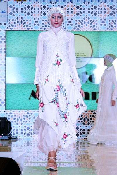 Jakarta - Indonesia. Nuniek Mawardi Ramadhan Runway 2014 at Grand Atrium Kota Kasablanka. 27 Juli 2013. Jakarta. [Foto: Mohammad Abduh/Wolipop]