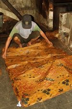 Berburu Baju Lebaran di Kampung Batik Kauman, Solo