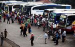 Pemudik Padati Terminal Kampung Rambutan