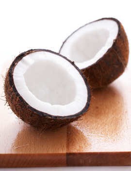 Saat Membeli Kelapa Segar, Cek Kualitasnya dengan Cara Ini