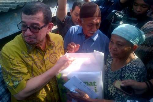 Ketika Mensos Ngabuburit di Pemukiman Padat Cilincing