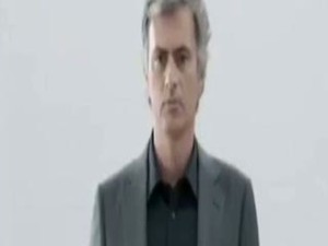Glamor Pelatih di Dunia Komersil