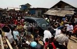 Jokowi Bagi-bagi THR di Muara Angke