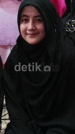 Pipik Gelar 100 Hari Kepergian Uje