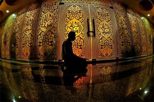Dibujuk Keluarga dan Teman agar Murtad, Mustafa Tetap Teguh Dalam Islam