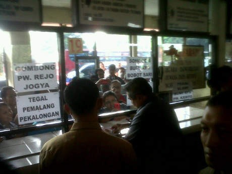  SBY Juga Tinjau Arus Mudik di Terminal Kp Rambutan