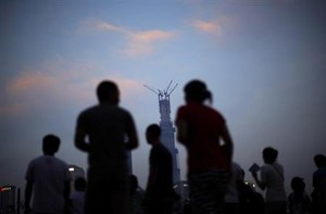 China Dirikan Gedung Tertinggi Kedua Dunia Senilai Rp 23 Triliun