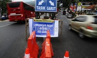 Lalu lintas yang mengarah ke Tasik dan Garut lancar.