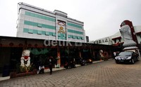 Suasana Vihara Ekayana pasca ledakan bom.