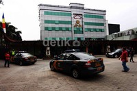 Vihara Ekayana masih dijaga polisi.