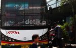Bus NPM Pasang Jaring Besi Hindari Lemparan Batu