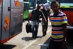 Pemudik Masih Padati Terminal Rawamangun