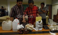 Cairan kimia juga ditemukan di bengkel karya tempat para napi beraktivitas.