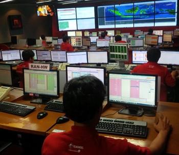 Sementara untuk mengatasi trafik perpindahan pelanggan selama mudik, Telkomsel menyiapkan 94 juta kantung nomor VLR (Visitor Location Register) ditambah 59,4%, dengan kapasitas kelonggaran daya tampung perpindahan pelanggan mudik 35%-45%. Dari Jakarta saja tercatat ada 3,2 juta pelanggan Telkomsel yang berpindah lokasi, yang mayoritas mudik ke daerah Jawa Tengah.     