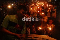 Pawai ini sebagai tanda kebahagian atas kemenangan setelah sebulan berpuasa.
