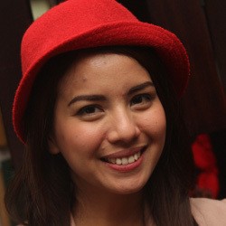 Merasa Tomboy, Tya Ariestya Belum Mantap Berjilbab