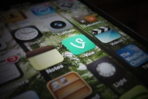 Vine Laris Di-download di App Store