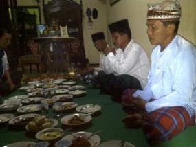 Menengok Tradisi Suku Using Banyuwangi Menyambut Lebaran