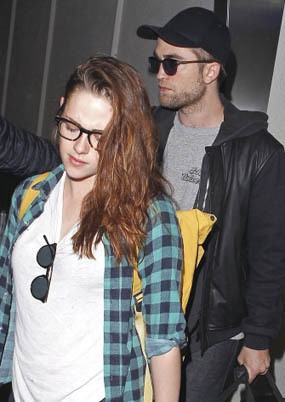 Kristen Stewart Ingin Menjauh dari Robert Pattinson