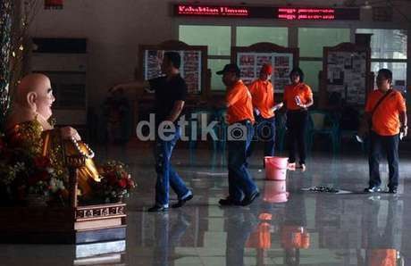 Bom Vihara, Polisi Masih Selidiki CCTV Untuk Kenali Wajah Pelaku