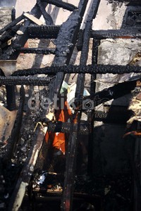 Puluhan rumah hangus terbakar. Lamhot Aritonang/detikFoto.