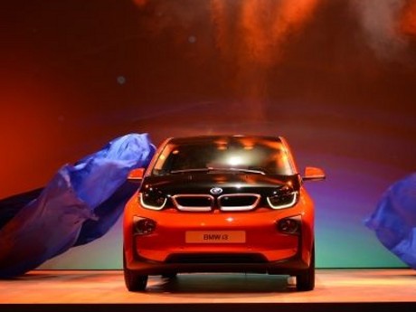 7 Hal Penting tentang Mobil Listrik BMW i3