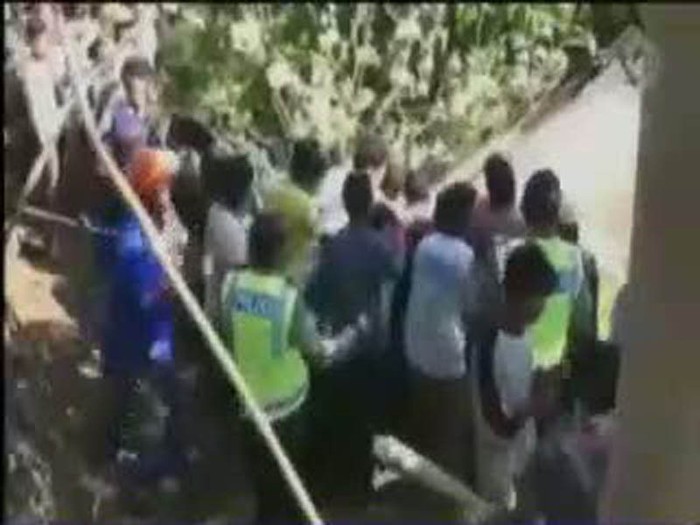 Bus Masuk Jurang di Banyumas