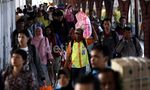 Arus Balik di Stasiun Senen Mulai Terlihat