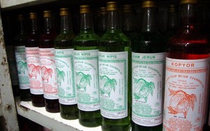 Sirop Tjampolay dan Kerupuk Melarat, Oleh-oleh Wajib Kalau ke Cirebon