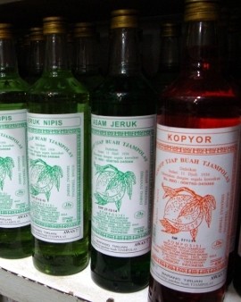Sirop Tjampolay dan Kerupuk Melarat, Oleh-oleh Wajib Kalau ke Cirebon
