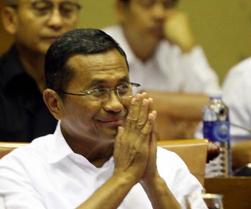 Kembangkan Danau Toba, Dahlan Iskan Minta Lion Air Terbang ke Bandara Silangit