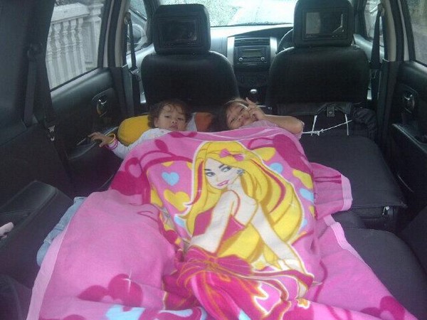 Kabin Mobil Disulap Jadi Tempat Tidur Anak