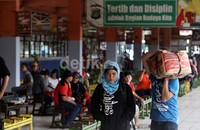 Arus balik para pemudik di terminal kampung rambutan terlihat masih sepi.