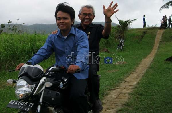 Menteri PU: PNS yang Bolos Hari Ini Pasti Dapat Teguran