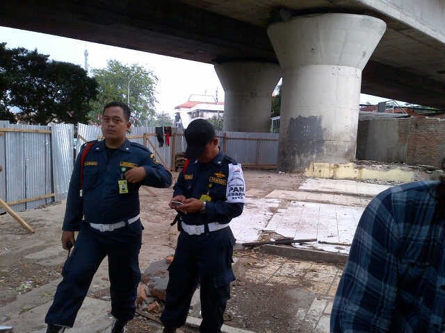 Tinjau Lapangan, Bos KAI Siap Perluas Stasiun Tanah Abang