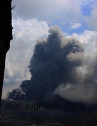 Keluarga yang Tewas Saat Wisata di Bromo Dikenal Suka Berpetualang