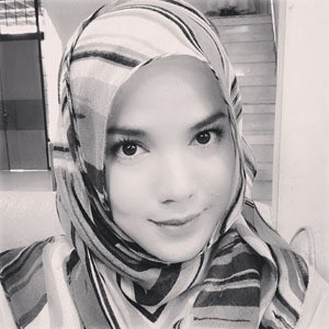 Cantiknya Alice Norin Berhijab