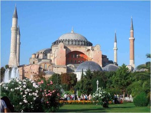 Hagia Sophia, Saksi Bisu Kejayaan 2 Peradaban di Turki: Romawi & Islam